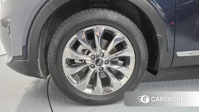 Kia The New Sorento id 3396904 из Кореи 15