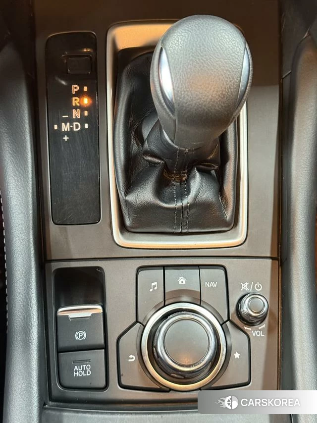 Mazda CX-4 id 4263398 из Китая 17
