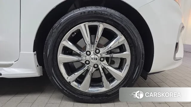 Kia The New Carnival id 3646854 из Кореи 15