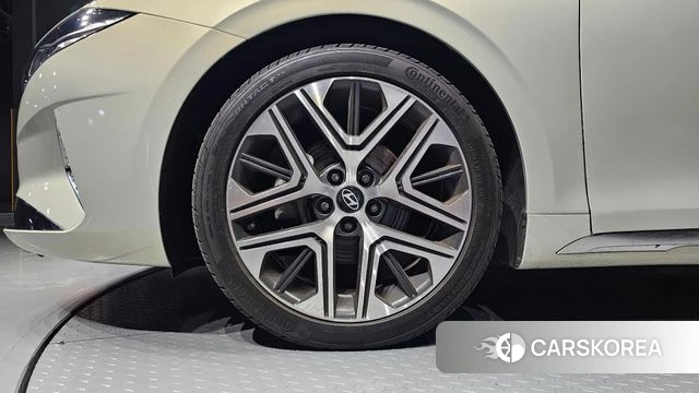 Hyundai The New Grandeur IG Hybrid id 4284723 из Кореи 15