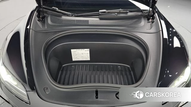 Tesla Model 3 id 4649603 из Кореи 31