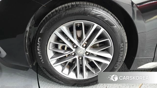 Hyundai Grandeur IG id 4447438 из Кореи 27