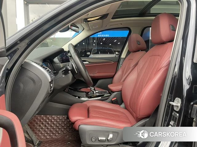 BMW X3 id 4299512 из Китая 13
