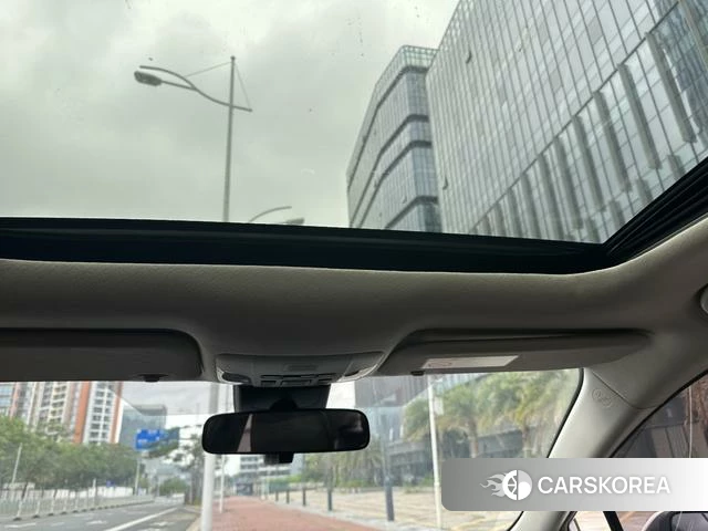 Toyota Corolla id 4263713 из Китая 10
