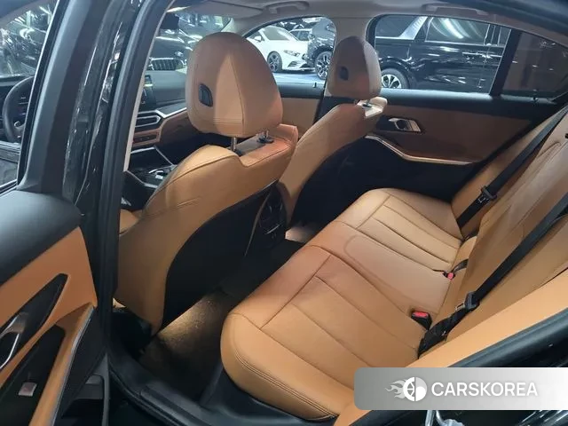 BMW 3 Series (G20) 2023 Черный из Кореи, фото 6