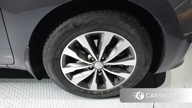 Kia All New Carnival id 3608446 из Кореи 15