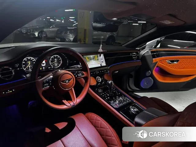 Bentley Continental GT 3rd Generation 2021 Белый из Кореи, фото 5