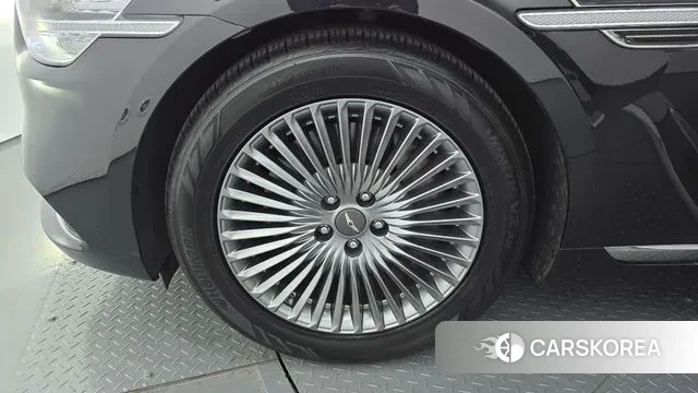 Genesis G90 id 3284126 из Кореи 15