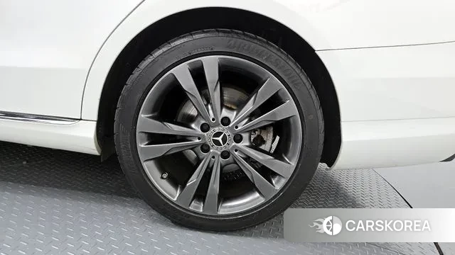 Mercedes-Benz C-Class W205 id 3292524 из Кореи 15