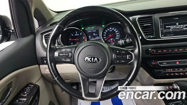 Kia The New Carnival id 2527424 из Кореи 15