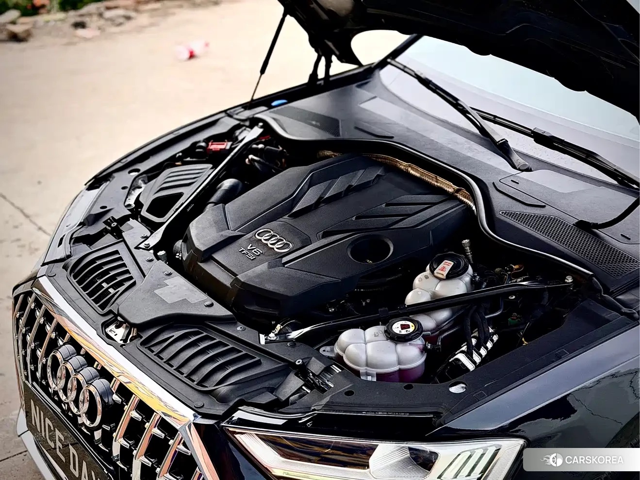 Audi A8 New Energy id 4539457 из Китая 10