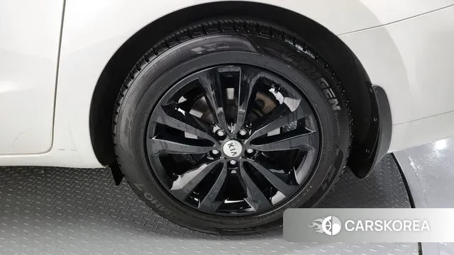 Kia All New Carnival id 3553031 из Кореи 15