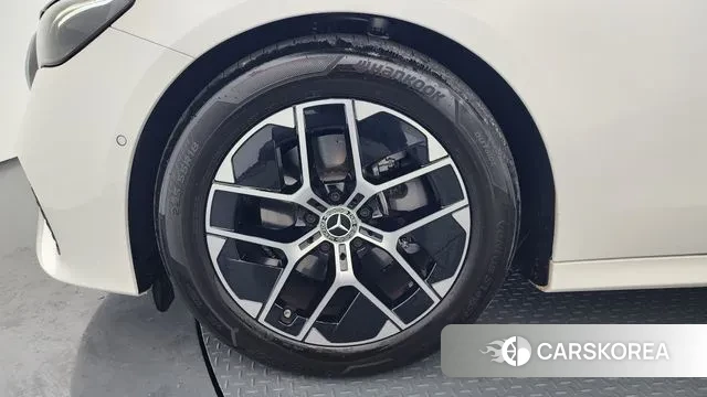 Mercedes-Benz E-Class W214 id 3711234 из Кореи 7