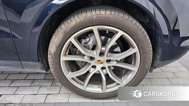 Porsche Cayenne (PO536) id 2995280 из Кореи 15