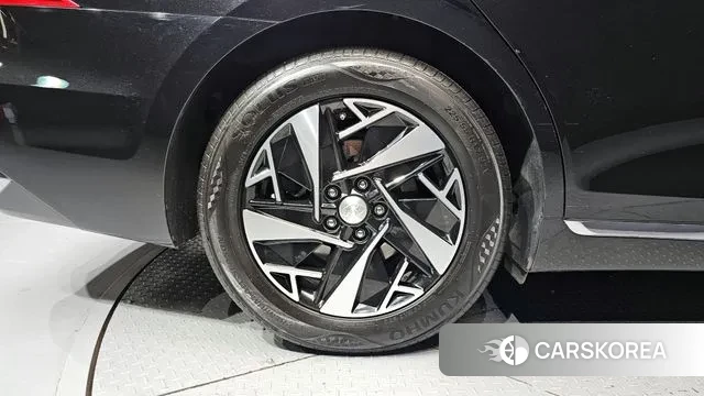 Hyundai The New Grandeur IG Hybrid id 3592684 из Кореи 15