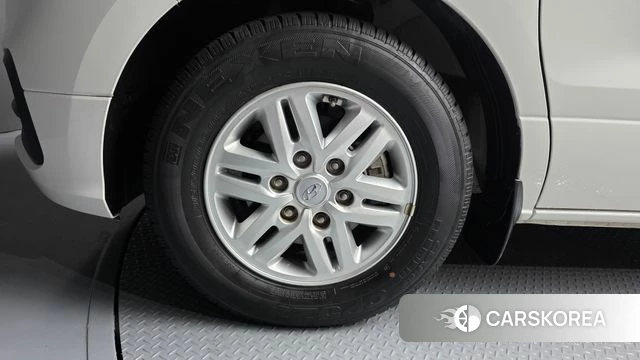 Hyundai The New Grand Starex id 4470672 из Кореи 25