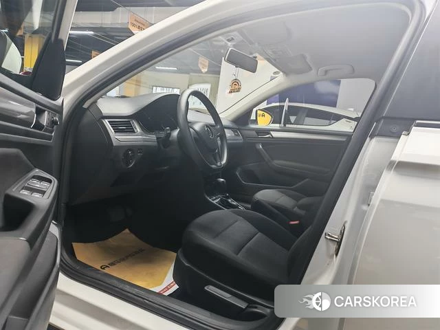 Volkswagen Bora id 4205834 из Китая 15
