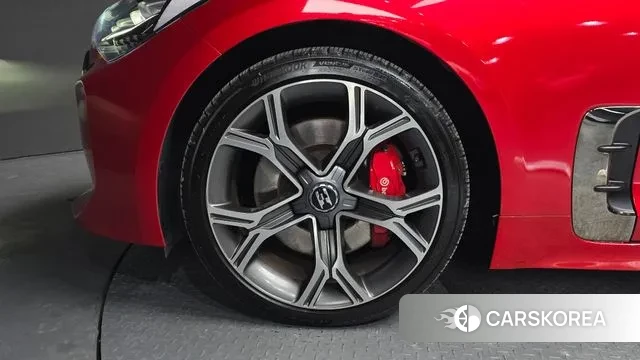 Kia Stinger id 3736587 из Кореи 15