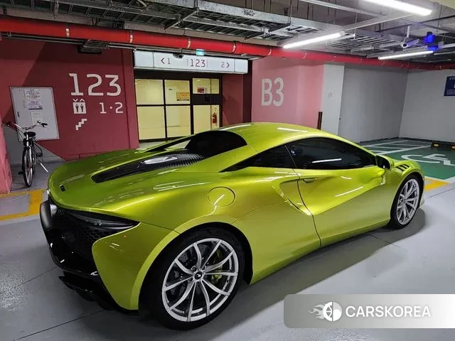 McLaren Artura id 3614757 из Кореи 14
