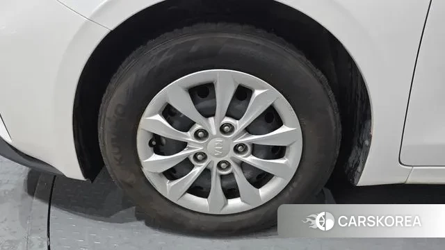 Kia Come New K3 id 3727418 из Кореи 15