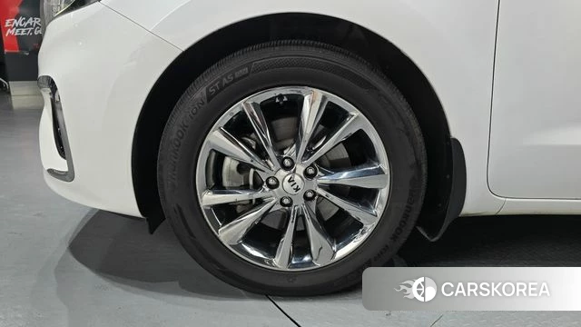 Kia The New Carnival id 4411186 из Кореи 28