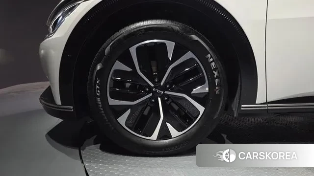 Kia EV6 id 2894496 из Кореи 15