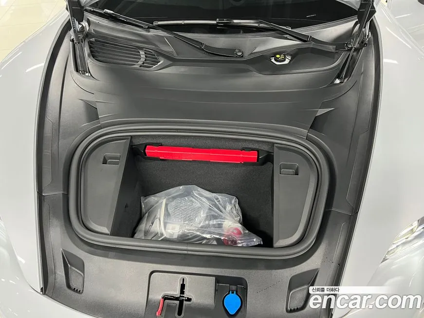 Porsche Taycan id 500853 из Кореи 10