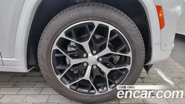 Jeep Grand Cherokee (WL) id 2949292 из Кореи 15