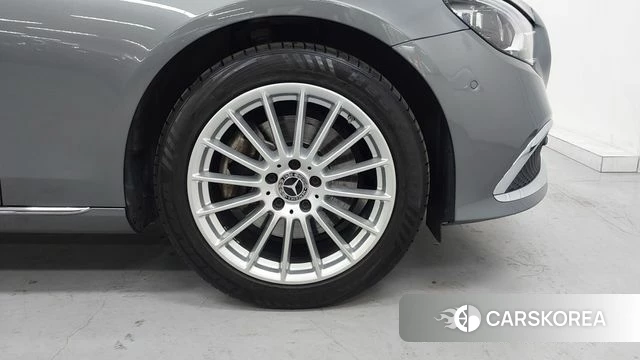 Mercedes-Benz E-Class W213 id 3828120 из Кореи 12