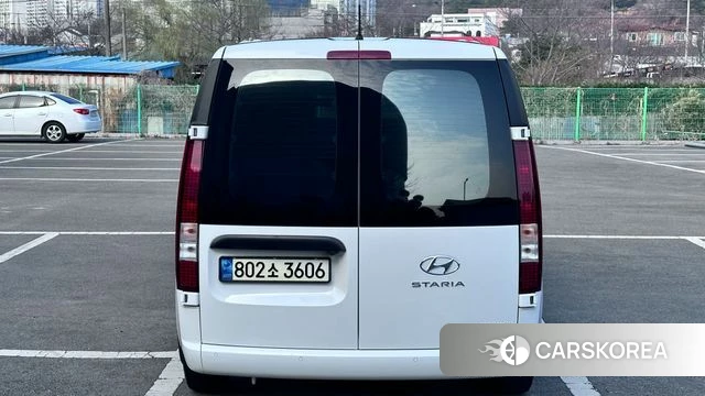 Hyundai Staria id 3842148 из Кореи 14