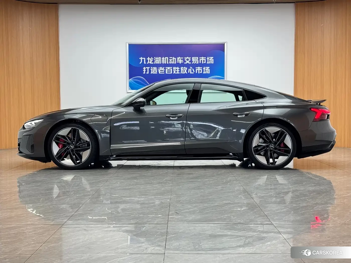 Audi RS e-tron GT id 4599759 из Китая 19