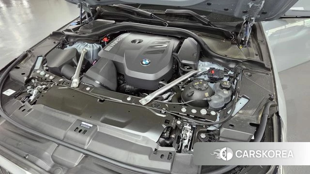BMW 5 Series (G60) id 4441541 из Кореи 8