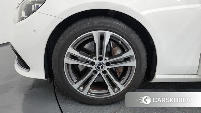 Mercedes-Benz E-Class W213 id 4355607 из Кореи 34