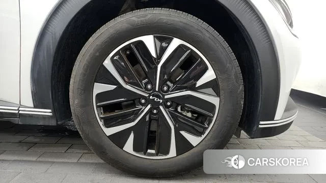 Kia EV6 id 3042584 из Кореи 15