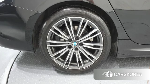 BMW 3 Series (G20) id 4506996 из Кореи 15
