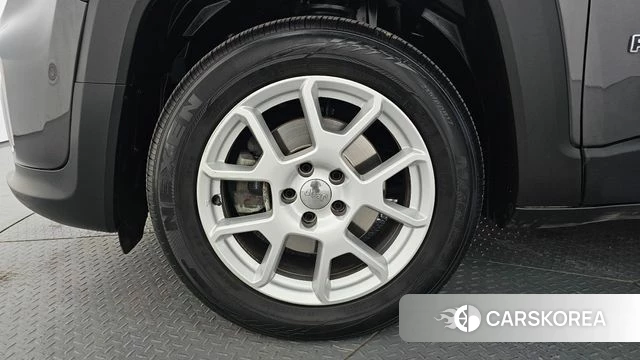 Jeep Renegade id 4294781 из Кореи 25