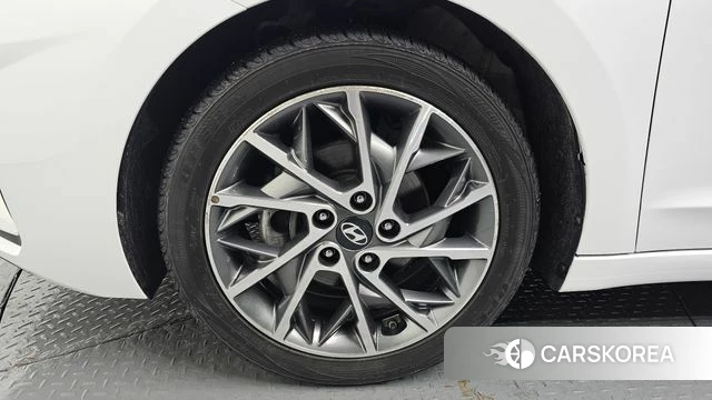 Hyundai The New Avante AD id 3808184 из Кореи 15