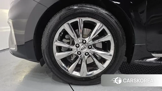 Kia The New Carnival id 3568666 из Кореи 15