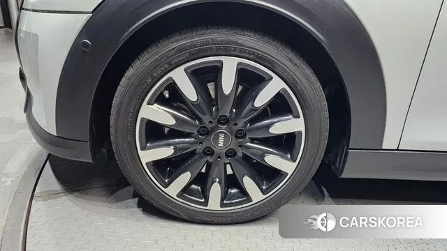 Mini Cooper S id 3053592 из Кореи 15