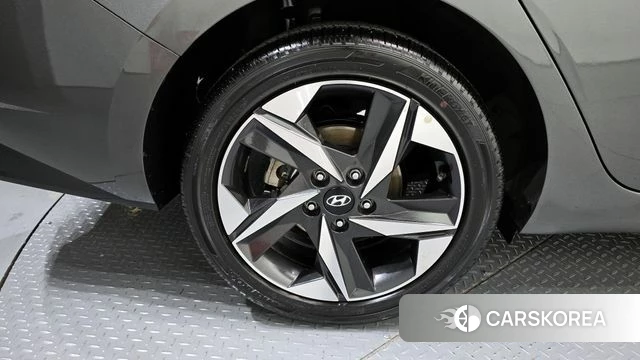 Hyundai Avante (CN7) id 3905023 из Кореи 15