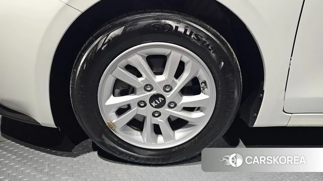 Kia Come New K3 id 3954485 из Кореи 15