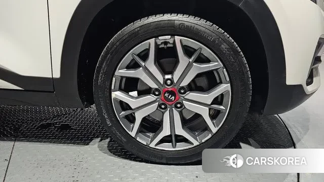 Kia Seltos id 3044959 из Кореи 15