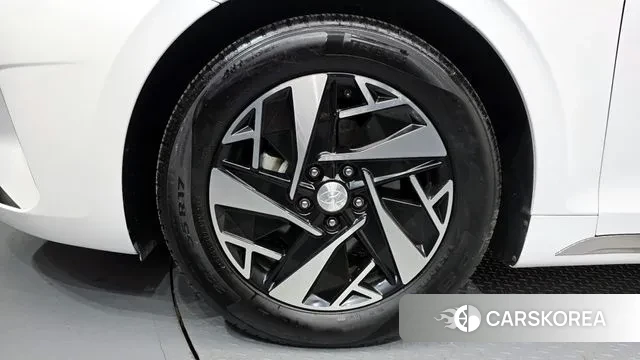 Hyundai The New Grandeur IG Hybrid id 3438311 из Кореи 15