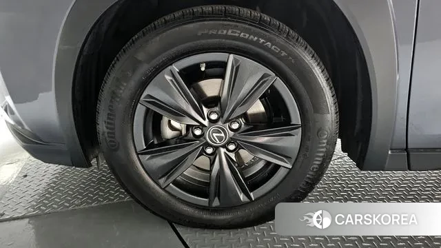 Lexus UX250h id 3740468 из Кореи 15