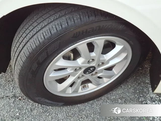 Kia Come New K3 id 3351132 из Кореи 12