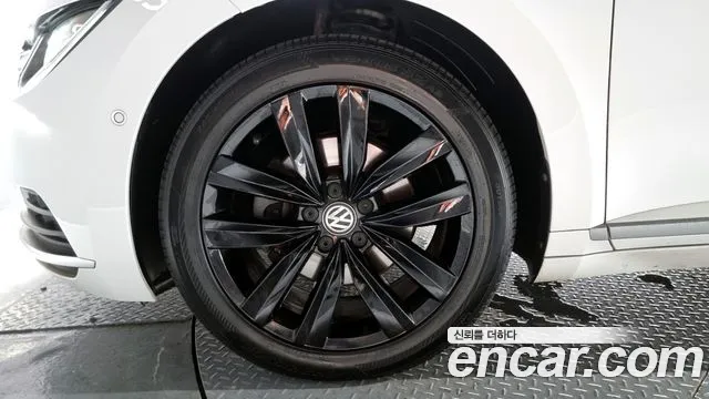 Volkswagen Arteon id 2850393 из Кореи 15