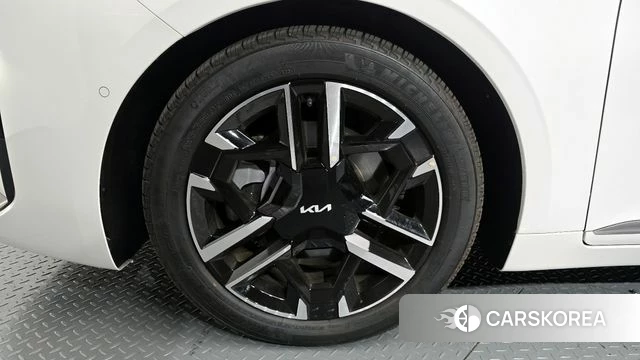 Kia The New K8 id 3952632 из Кореи 15