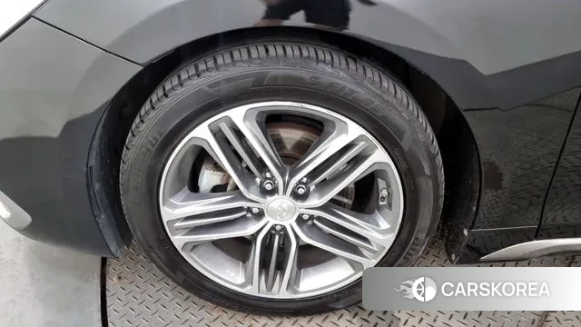 Hyundai Grandeur IG id 3061048 из Кореи 15