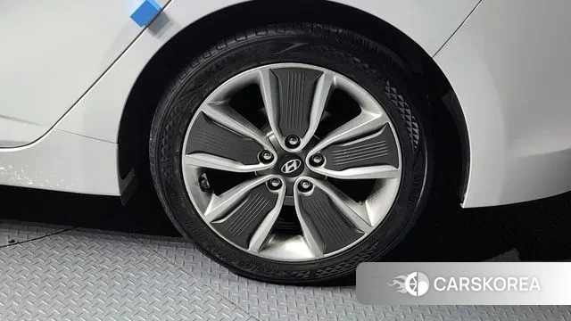 Hyundai Ionic Hybrid id 3612838 из Кореи 15