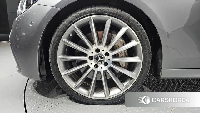 Mercedes-Benz E-Class W213 id 4754733 из Кореи 26